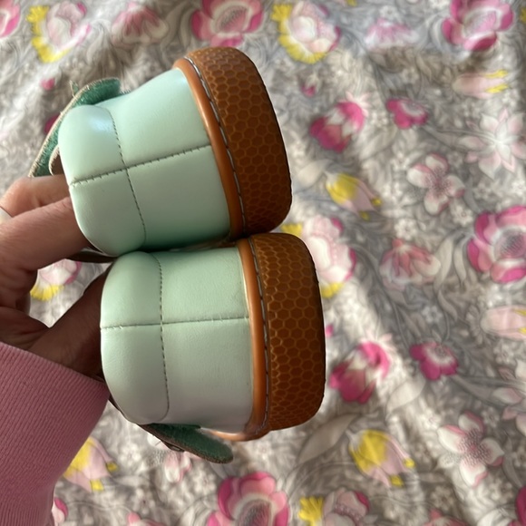 Livie and Luca Pio Pio Sandals - Picture 7 of 7